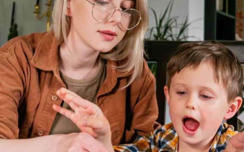 La recherche et le autisme permet de se tenir à jour